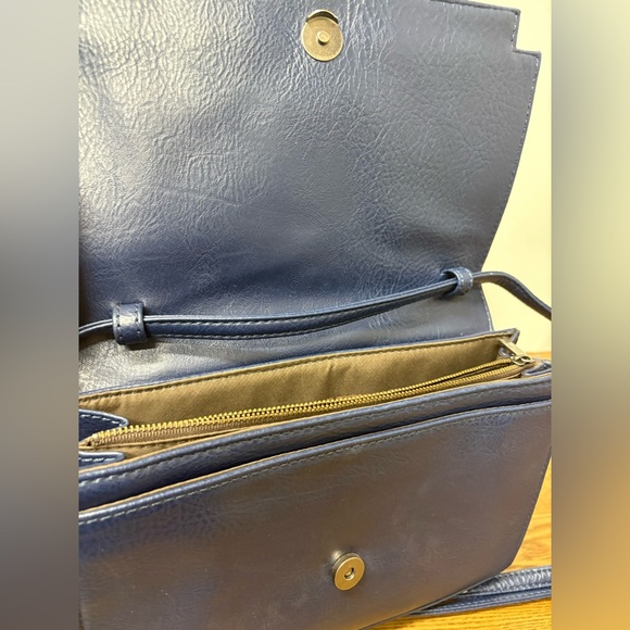 Matt & Nat | Dark Blue Vegan Leather Crossbody - Picture 6 of 11